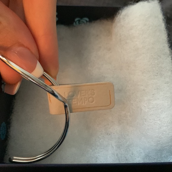 Loverstempo Bracelet - Picture 4 of 4